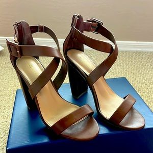 Camel heeled sandals